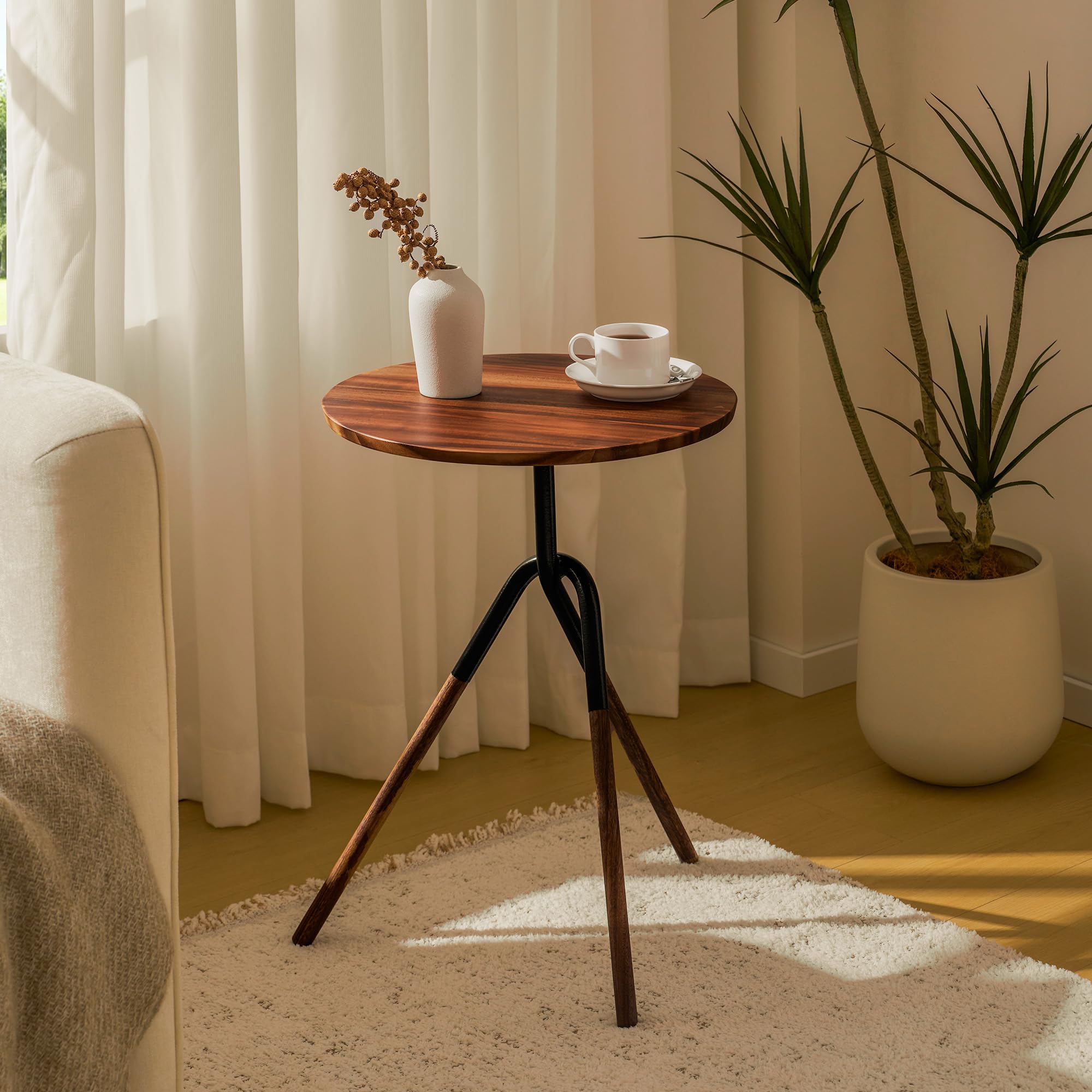RECCI Small Round Side Table, Modern Solid Wood End Table with FSC Certified Wood & Knotted Metal Frame, Small Accent Couch Sofa Side Table for Living Room Bedroom, Oak